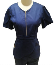 Load image into Gallery viewer, QUEEN  COLLECTION SCRUB Set.
