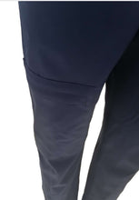 Load image into Gallery viewer, QUEEN  COLLECTION SCRUB Set.
